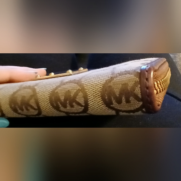 ✨ Michael Kors Jet Set Travel Zip Around Wallet | MK Signature Monogram Brown - Picture 4 of 10